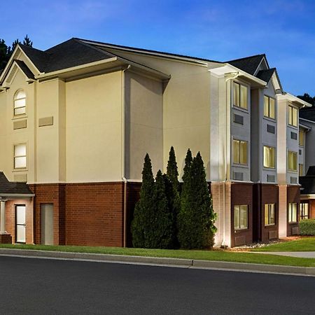 Microtel Inn & Suites By Wyndham Woodstock/Atlanta North Екстериор снимка