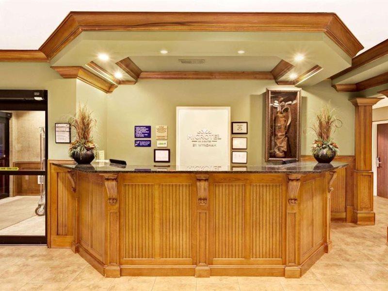 Microtel Inn & Suites By Wyndham Woodstock/Atlanta North Екстериор снимка