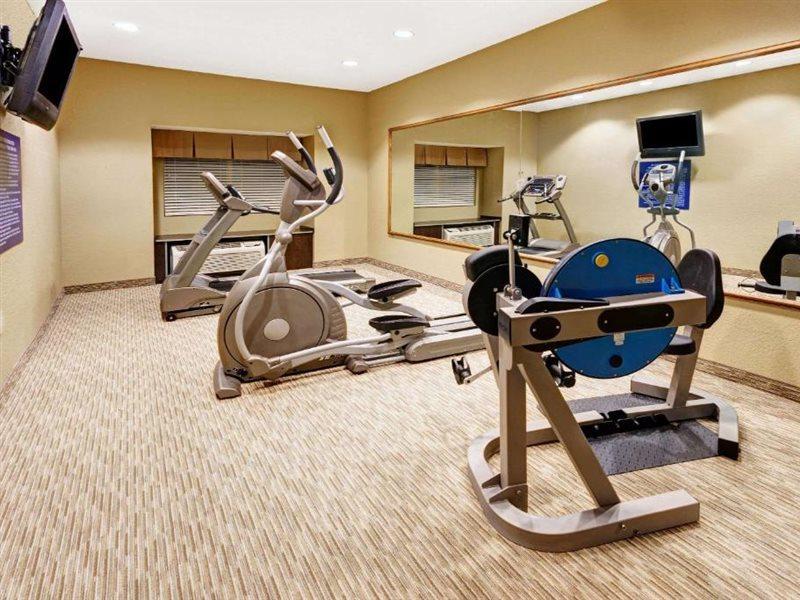 Microtel Inn & Suites By Wyndham Woodstock/Atlanta North Екстериор снимка