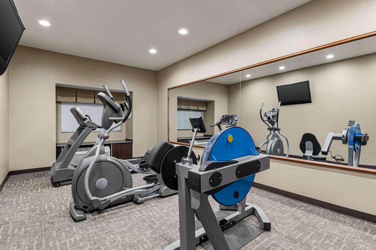 Microtel Inn & Suites By Wyndham Woodstock/Atlanta North Екстериор снимка