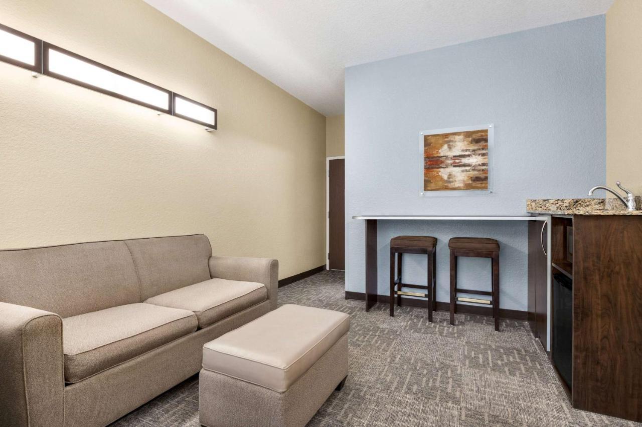 Microtel Inn & Suites By Wyndham Woodstock/Atlanta North Екстериор снимка